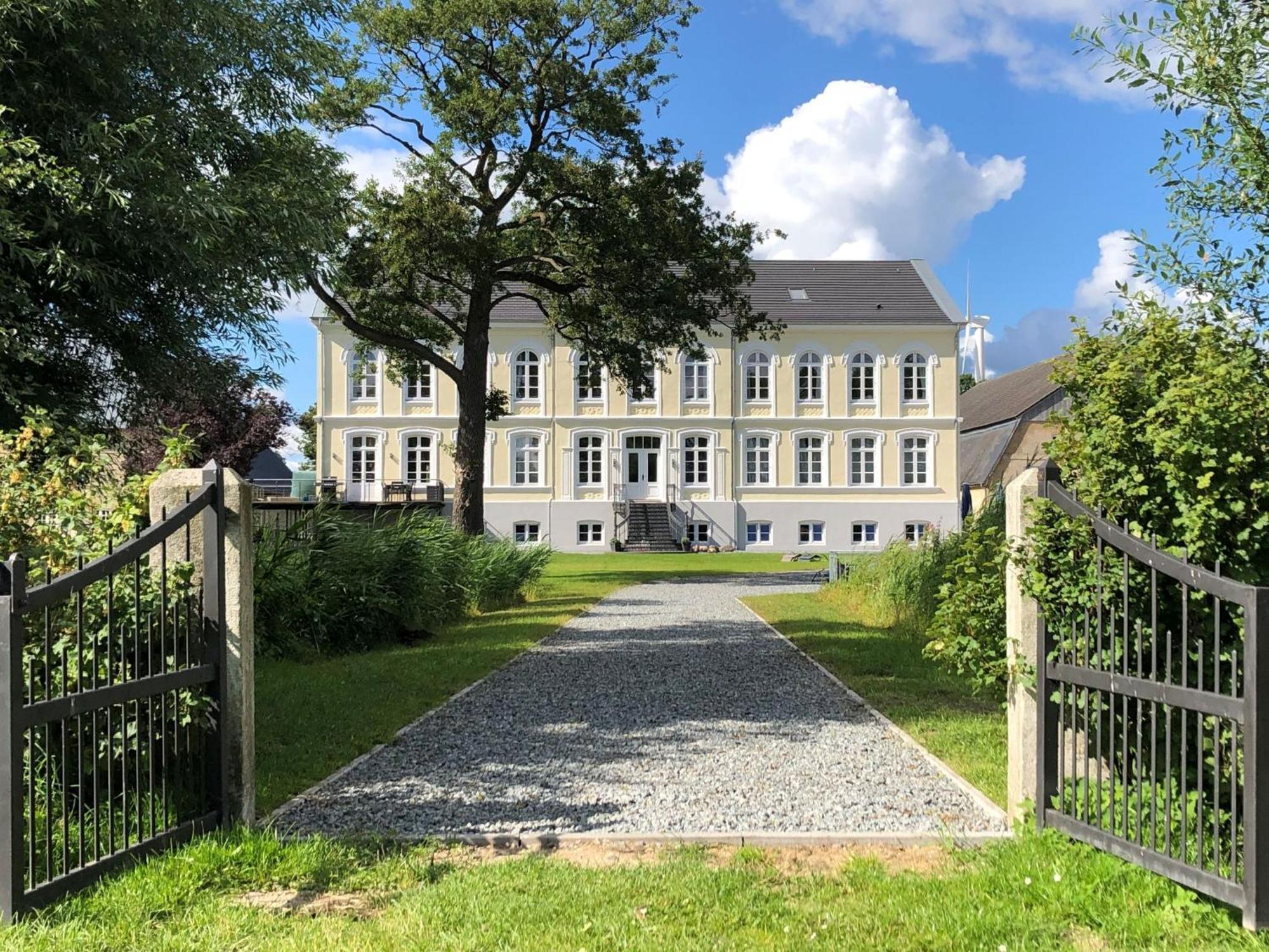 Ferienwohnungen Herrenhaus Gut Oestergaard Steinberg  Esterno foto